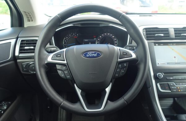 Ford Mondeo 2.0 TDCi Titanium LED světla, nabídka A165/21