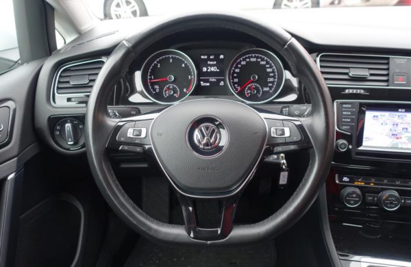 Volkswagen Golf 2.0 TDi Highline Bi-XENONY, CZ NAVI, nabídka A217/19