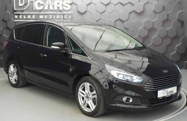 Ford S-MAX 2.0 TDCi Titanium LED SVĚTLA SYNC 3, nabídka A30/22