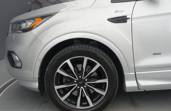 Ford Kuga 2.0 TDCi 4×4 ST-Line REZERVOVÁNO, nabídka A36/21