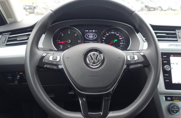 Volkswagen Passat 2.0 TDi DSG, ACC  TEMPOMAT, nabídka A39/21