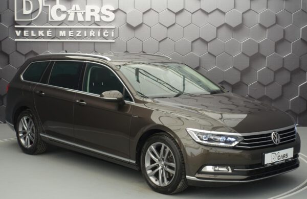 Volkswagen Passat 2.0 TDi Highline 140 kW Bi-XENONY, nabídka A49/21