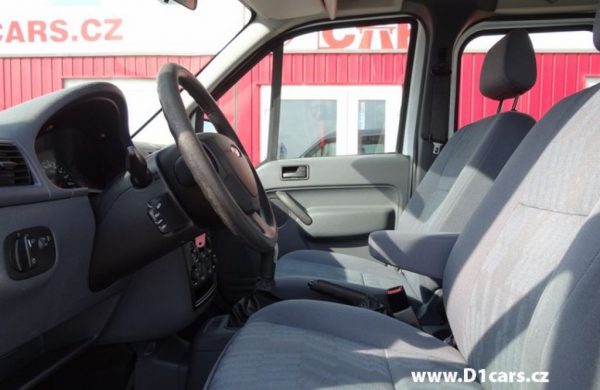 Ford Tourneo Connect 1.8 TDCi KLIMATIZACE, 5 MÍST, nabídka A68/14