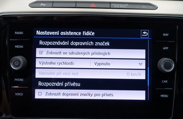 Volkswagen Passat 2.0 TDi Highline BI-XENONY REZERVOV, nabídka A93/22