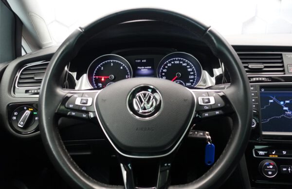 Volkswagen Golf 2.0TDi Highline, XENONY,  CZ NAVI, nabídka A9/21