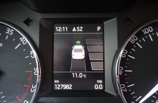 Škoda Octavia 1.6TDi DSG Elegance NAVI,Bi- XENONY, nabídka AV19/19