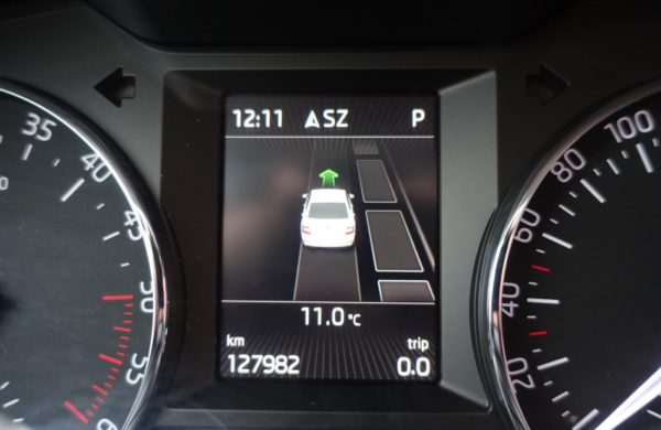 Škoda Octavia 1.6TDi DSG Elegance NAVI,Bi- XENONY, nabídka AV19/19