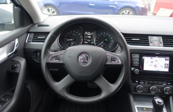 Škoda Octavia 1.6TDi DSG Elegance NAVI,Bi- XENONY, nabídka AV19/19