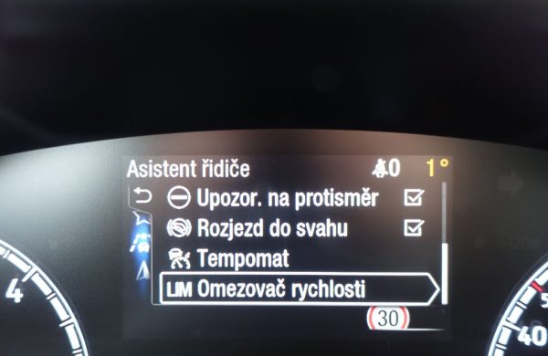 Ford Focus 2.0 ST-Line 140 kW LED SVĚTLA, nabídka 56bc45b6-4cba-4f8a-b3e9-f0542c7123e1