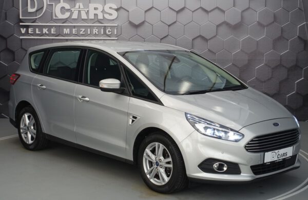 Ford S-Max 2.0 ECoBlue 140kW LED SVĚTLA, nabídka cedacf4c-4f1b-4223-a0c9-0b4ea7c544f4